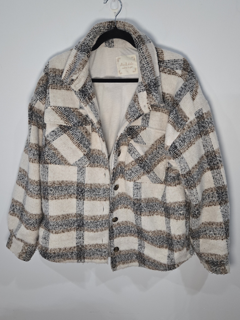 Altar'd State Sz Large Cream Plaid Teddy Shacket